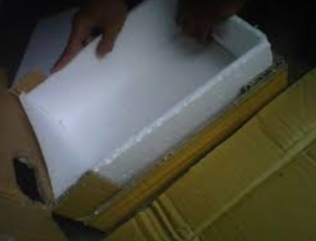 DOUBLE PACKING UNTUK MENJAGA ISI PAKET TIDAK RUSAK