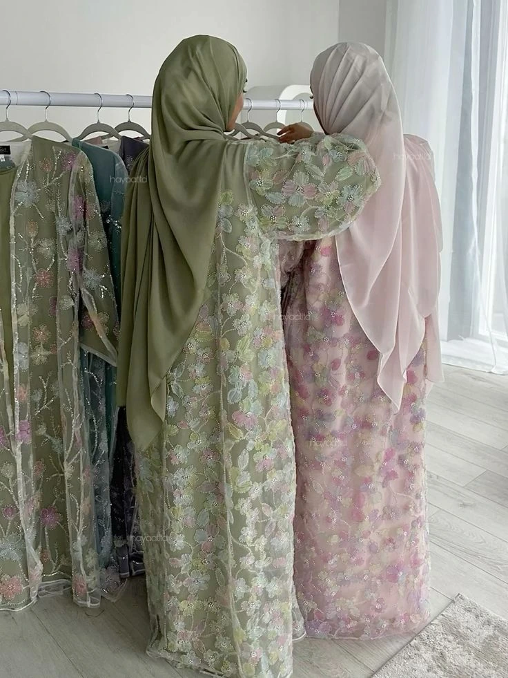 Abaya motif yang sedang tren